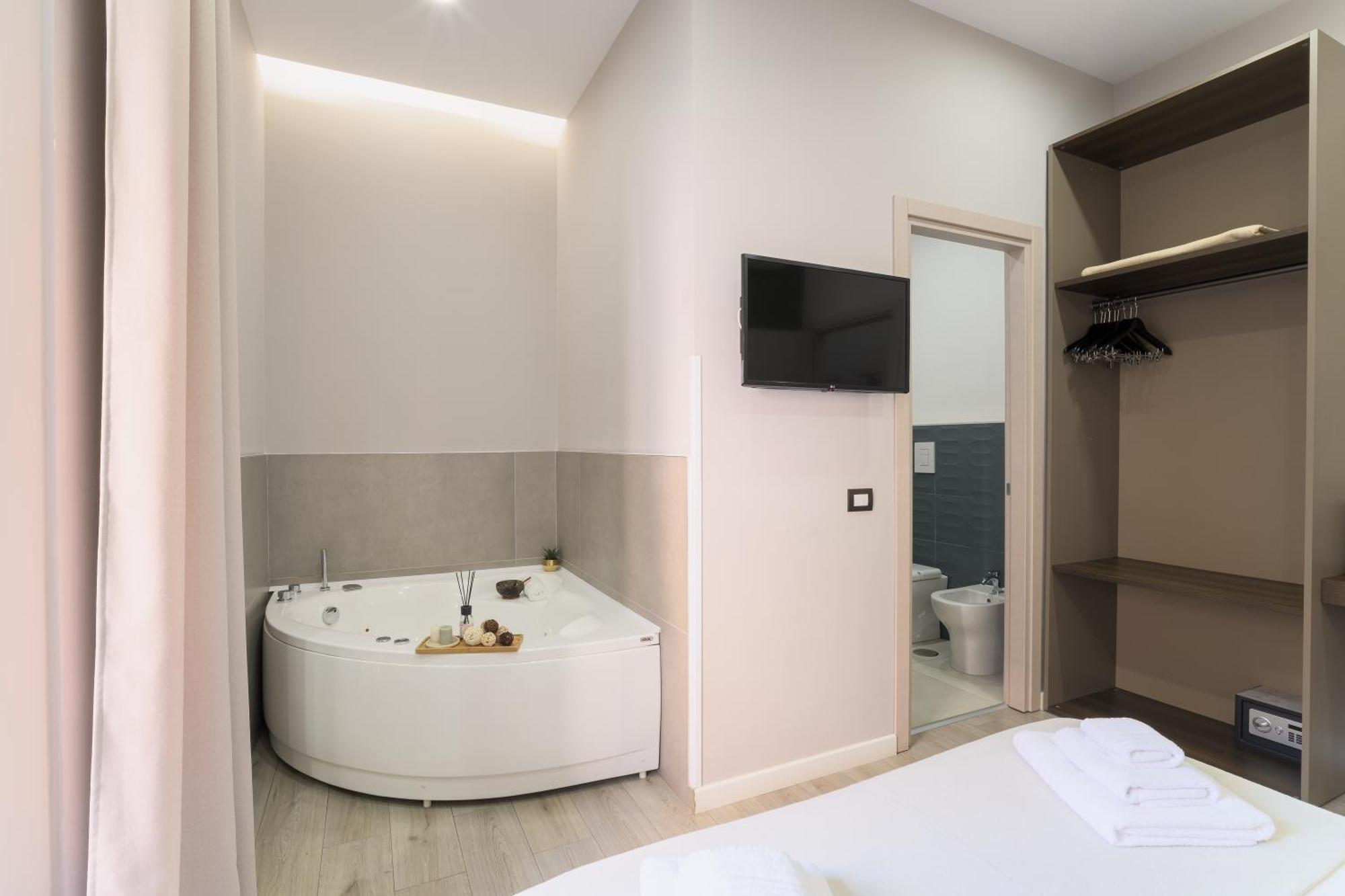 B&B Les Lumieres Salerno Exterior photo